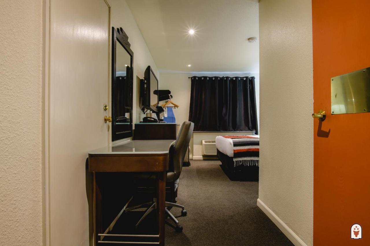 Coyote South Hotel Санта Фе Екстериор снимка